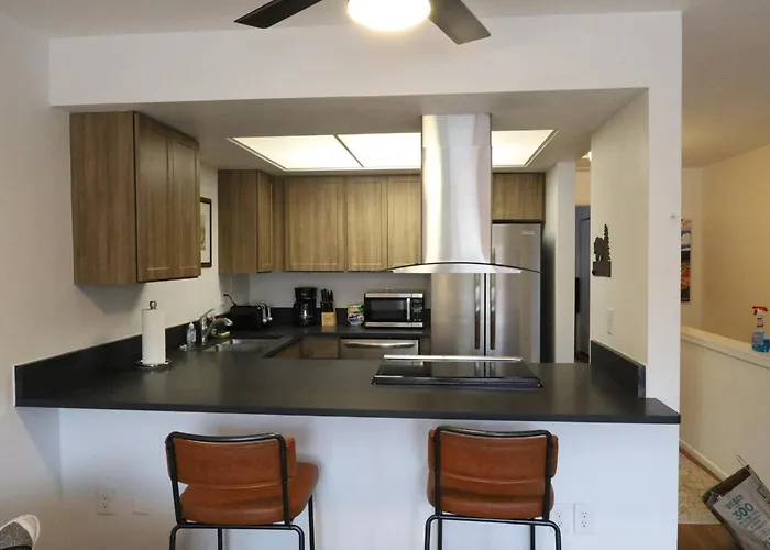 Luxe- Teton Views & Downtown Vibes Townhouse