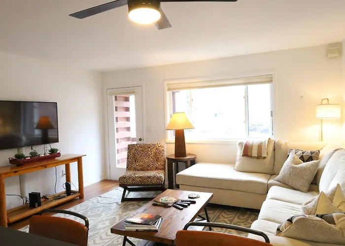 Luxe- Teton Views & Downtown Vibes Townhouse Ferienhaus *